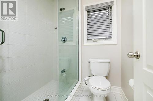 27 Gruenwald Gate, Brampton (Bram West), ON - Indoor Photo Showing Bathroom