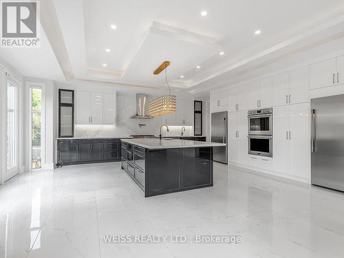 80 Charleswood Drive, Toronto (Clanton Park), ON - Indoor Photo Showing Kitchen With Upgraded Kitchen