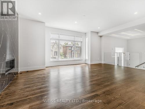 80 Charleswood Drive, Toronto (Clanton Park), ON - Indoor Photo Showing Living Room