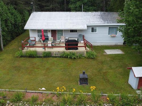 FaÃ§ade - 495 Rg Ste-Madeleine, La Malbaie, QC - Outdoor With Deck Patio Veranda