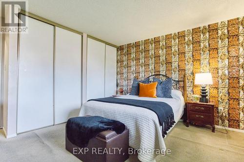 4 Cedar Glen, Grimsby, ON - Indoor Photo Showing Bedroom