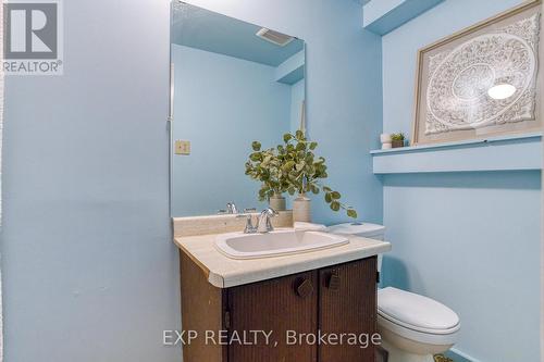 4 Cedar Glen, Grimsby, ON - Indoor Photo Showing Bathroom