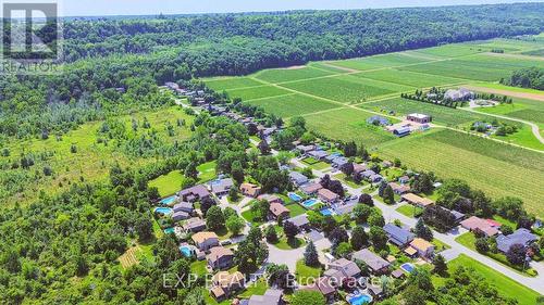 4 Cedar Glen, Grimsby, ON - Outdoor With View