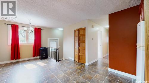 22 Cottonwood Bay, Regina, SK - Indoor Photo Showing Other Room