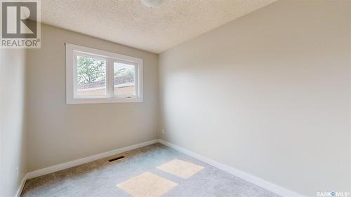 22 Cottonwood Bay, Regina, SK - Indoor Photo Showing Other Room