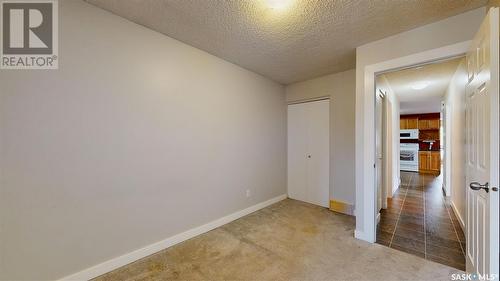 22 Cottonwood Bay, Regina, SK - Indoor Photo Showing Other Room