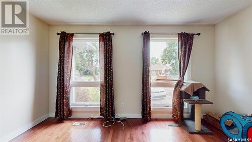 22 Cottonwood Bay, Regina, SK - Indoor