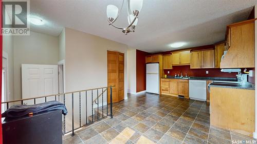 22 Cottonwood Bay, Regina, SK - Indoor Photo Showing Other Room