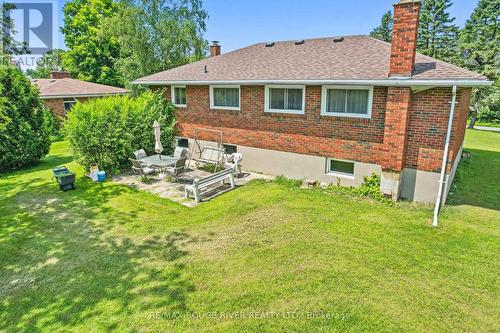 77 Roblin Road, Quinte West, ON - Outdoor