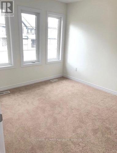 1965 Mcneil Street, Innisfil, ON - Indoor Photo Showing Other Room