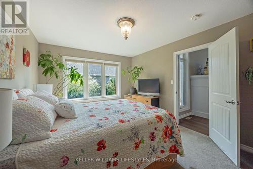 Primary bedroom - 190 Emery Street, Central Elgin (Port Stanley), ON - Indoor Photo Showing Bedroom