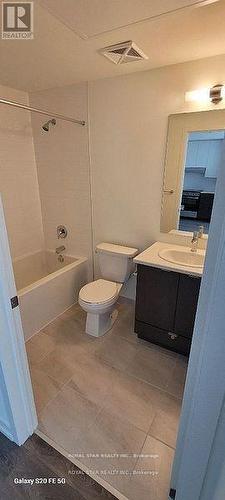 413 - 135 Canon Jackson Drive, Toronto (Brookhaven-Amesbury), ON - Indoor Photo Showing Bathroom