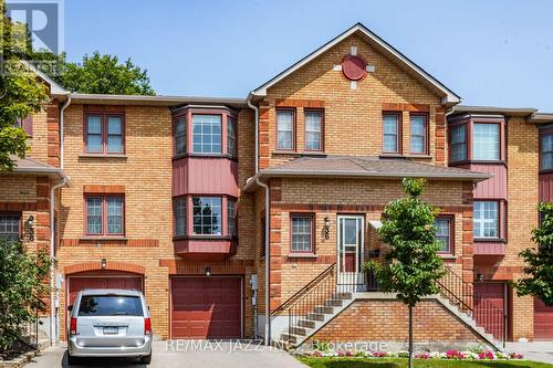 36 - 1610 Crawforth Street, Whitby (Blue Grass Meadows), ON - Outdoor With Facade