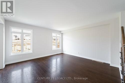 45 Atkinson Crescent, New Tecumseth, ON - Indoor Photo Showing Other Room