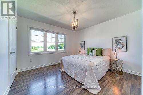 19846 Leslie Street, East Gwillimbury (Queensville), ON - Indoor Photo Showing Bedroom