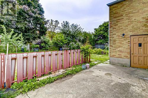 117 North Bonnington Avenue, Toronto (Clairlea-Birchmount), ON - Outdoor