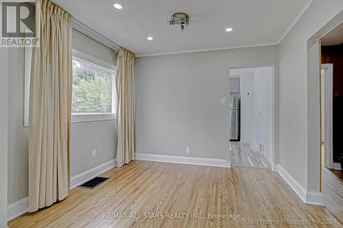 117 North Bonnington Avenue, Toronto (Clairlea-Birchmount), ON - Indoor Photo Showing Other Room