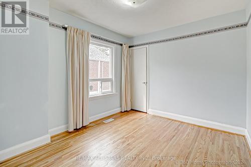 117 North Bonnington Avenue, Toronto (Clairlea-Birchmount), ON - Indoor Photo Showing Other Room