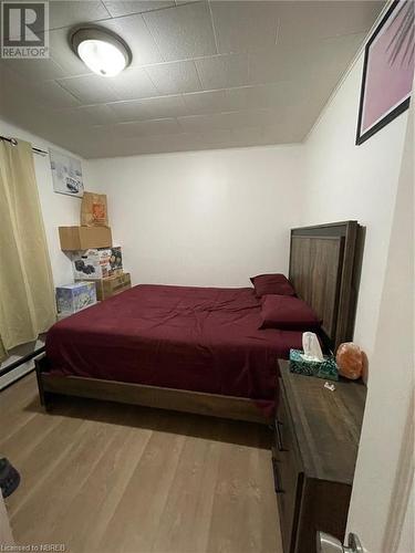 303 Greenhill Avenue, North Bay, ON - Indoor Photo Showing Bedroom