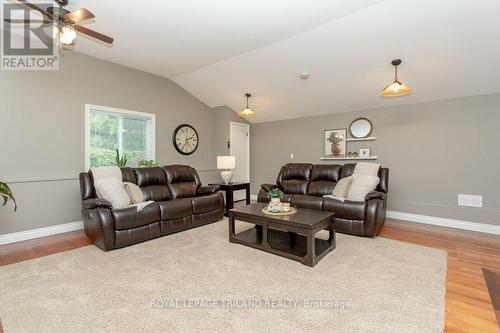 199 Centennial Avenue, St. Thomas, ON - Indoor Photo Showing Living Room