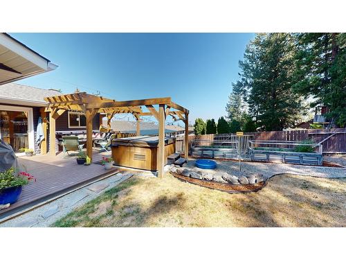 804 30Th Avenue S, Cranbrook, BC - Outdoor