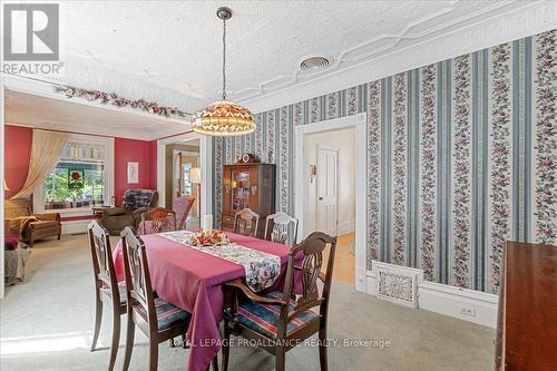 212 Wellington Main Street, Prince Edward County (Wellington), ON - Indoor Photo Showing Dining Room