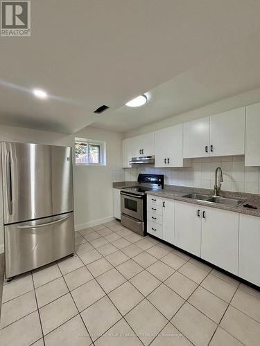 Bsmt - 36 Umbria Crescent, Vaughan (West Woodbridge), ON - Indoor Photo Showing Kitchen With Double Sink