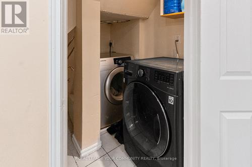 Bsmt - 36 Umbria Crescent, Vaughan (West Woodbridge), ON - Indoor Photo Showing Laundry Room