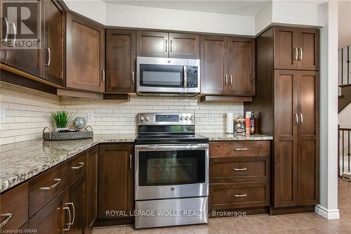 60 - 635 Saginaw Parkway, Cambridge, ON - Indoor Photo Showing Kitchen