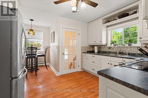 98 Bridge Street, Prince Edward County (Picton), ON - Indoor Photo Showing Kitchen With Double Sink