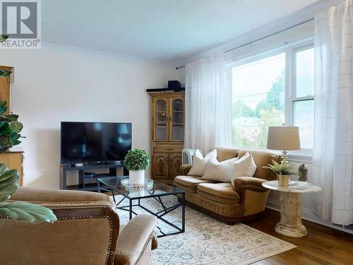 56 Mcallister Road, Toronto (Clanton Park), ON - Indoor Photo Showing Living Room