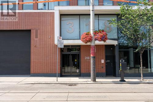 813 - 318 King Street E, Toronto (Moss Park), ON - Outdoor With Balcony With Facade