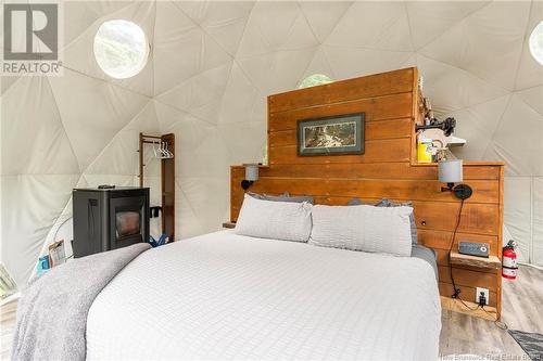 86 Old Reach Road, Kingston, NB - Indoor Photo Showing Bedroom