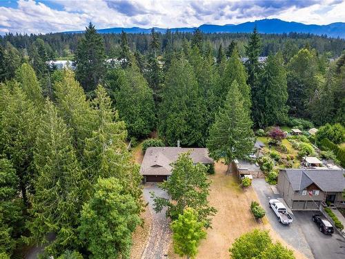 796 Canyon Crescent Rd, Qualicum Beach, BC 