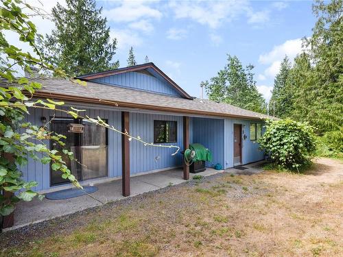 796 Canyon Crescent Rd, Qualicum Beach, BC 