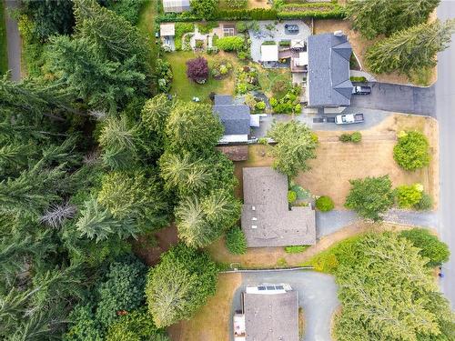 796 Canyon Crescent Rd, Qualicum Beach, BC 