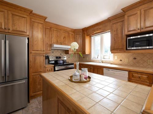 Kitchen - 57 Rue Oakwood, Pincourt, QC - Indoor Photo Showing Kitchen