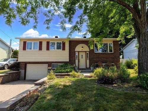 Frontage - 57 Rue Oakwood, Pincourt, QC - Outdoor With Facade