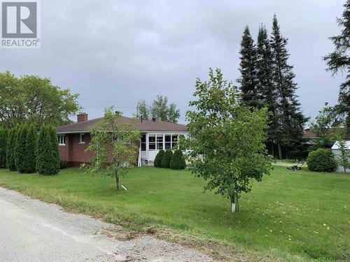 643 Pine St N, Timmins, ON - Outdoor