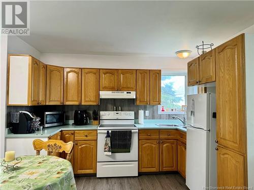 6 Fournier Row, Rivière-Verte, NB - Indoor Photo Showing Kitchen