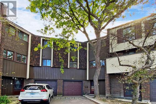 11 Lofty Hillway, Toronto (Hillcrest Village), ON - Outdoor