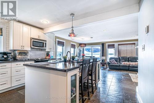 7 Gilson Street, Kawartha Lakes (Little Britain), ON - Indoor Photo Showing Kitchen