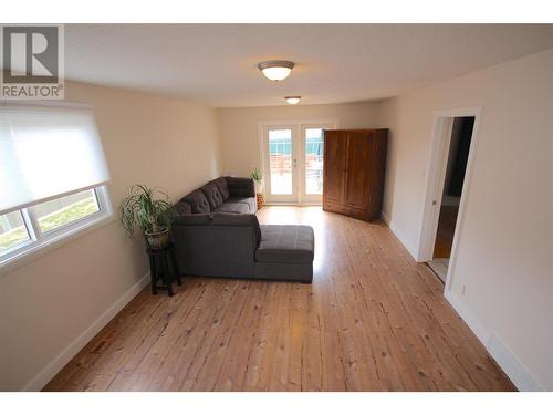 1726 Cedarwood Court, Dawson Creek, BC - Indoor Photo Showing Living Room