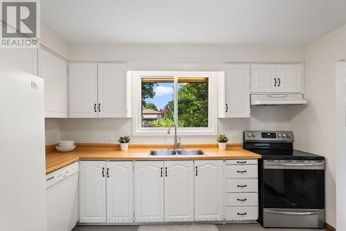 746 Northwood Drive, Cobourg, ON - Indoor Photo Showing Kitchen With Double Sink