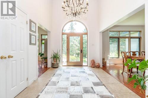 18 Red Oak Crescent, Oro-Medonte (Shanty Bay), ON - Indoor Photo Showing Other Room