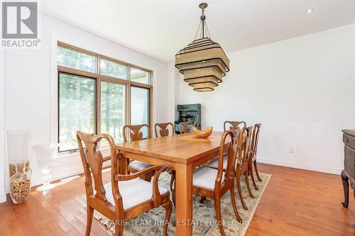 18 Red Oak Crescent, Oro-Medonte (Shanty Bay), ON - Indoor Photo Showing Dining Room With Fireplace