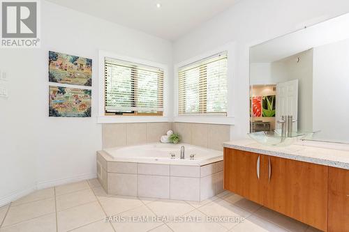 18 Red Oak Crescent, Oro-Medonte (Shanty Bay), ON - Indoor Photo Showing Bathroom