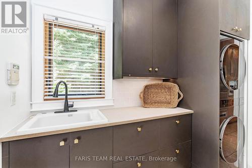 18 Red Oak Crescent, Oro-Medonte (Shanty Bay), ON - Indoor Photo Showing Laundry Room