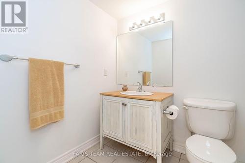 18 Red Oak Crescent, Oro-Medonte (Shanty Bay), ON - Indoor Photo Showing Bathroom