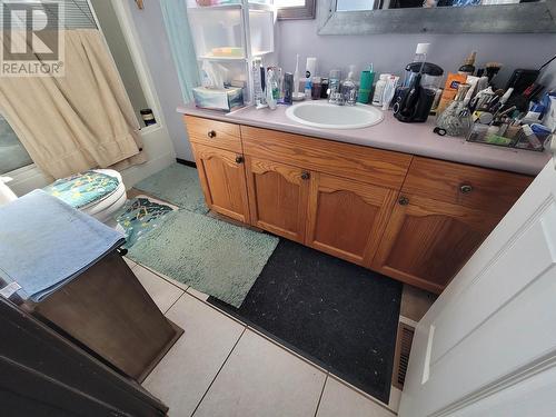 A 3421 Kalum Street, Terrace, BC - Indoor Photo Showing Bathroom